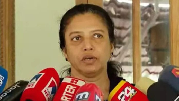 naveen-babu-wife
